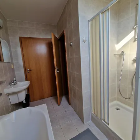 Bydlim U Areny Apartment Ostrava Exterior photo